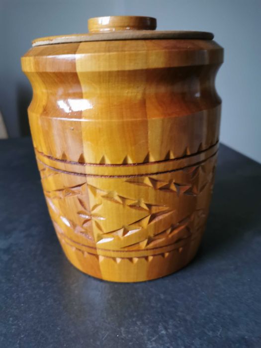 drewniana szkatułka , pudełko