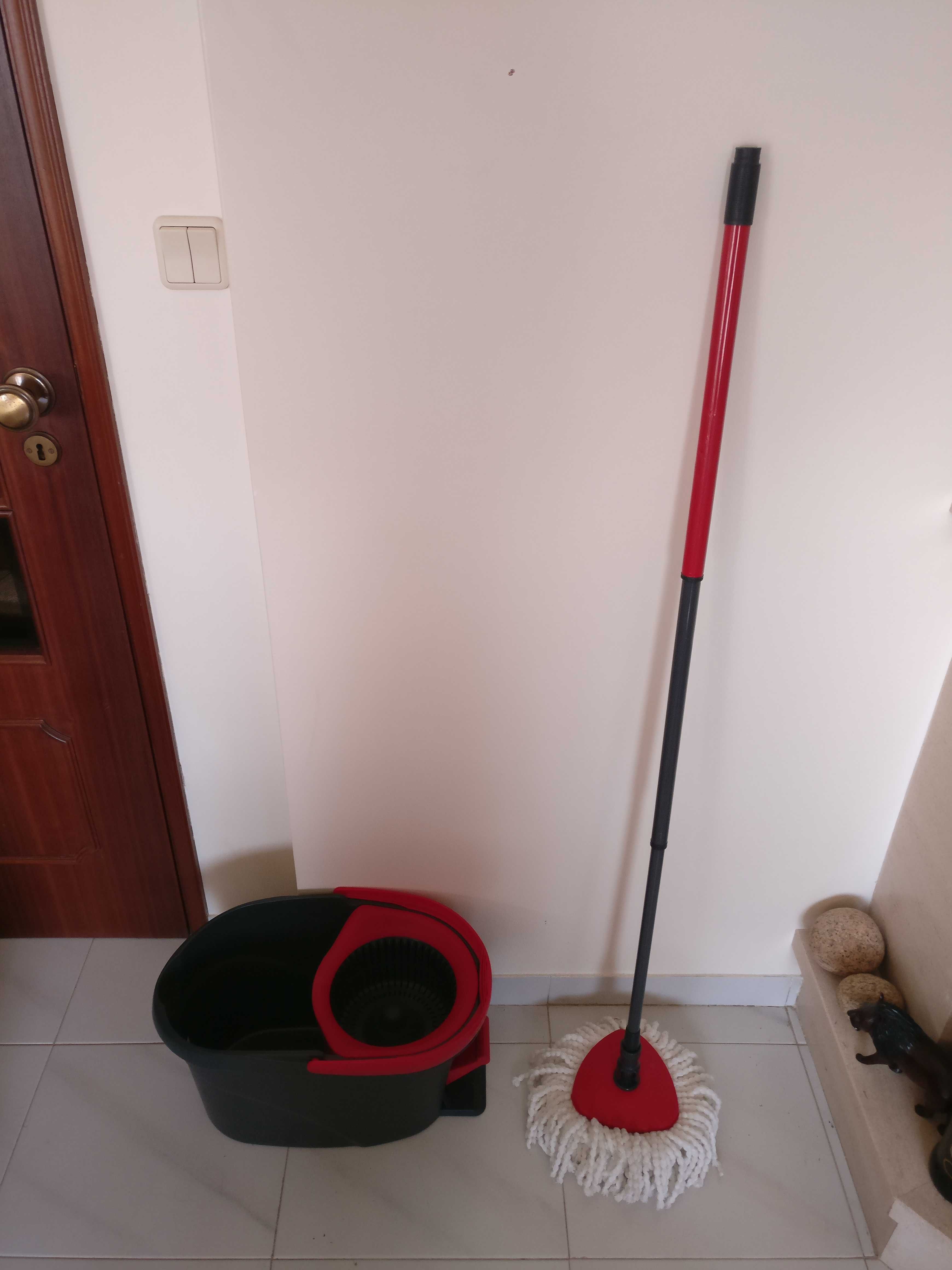 Esfregona Vileda Easy Wring & Clean com balde