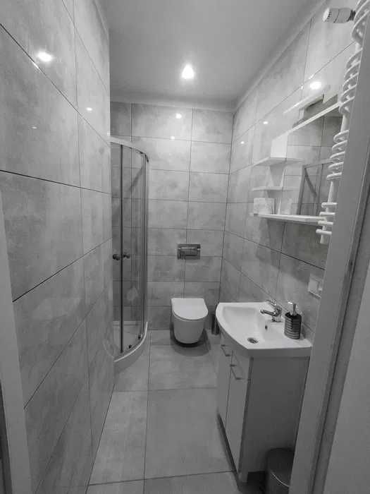 Здам місце в кімнаті Київ м Берестейська 1300 грн. в місяць проживання