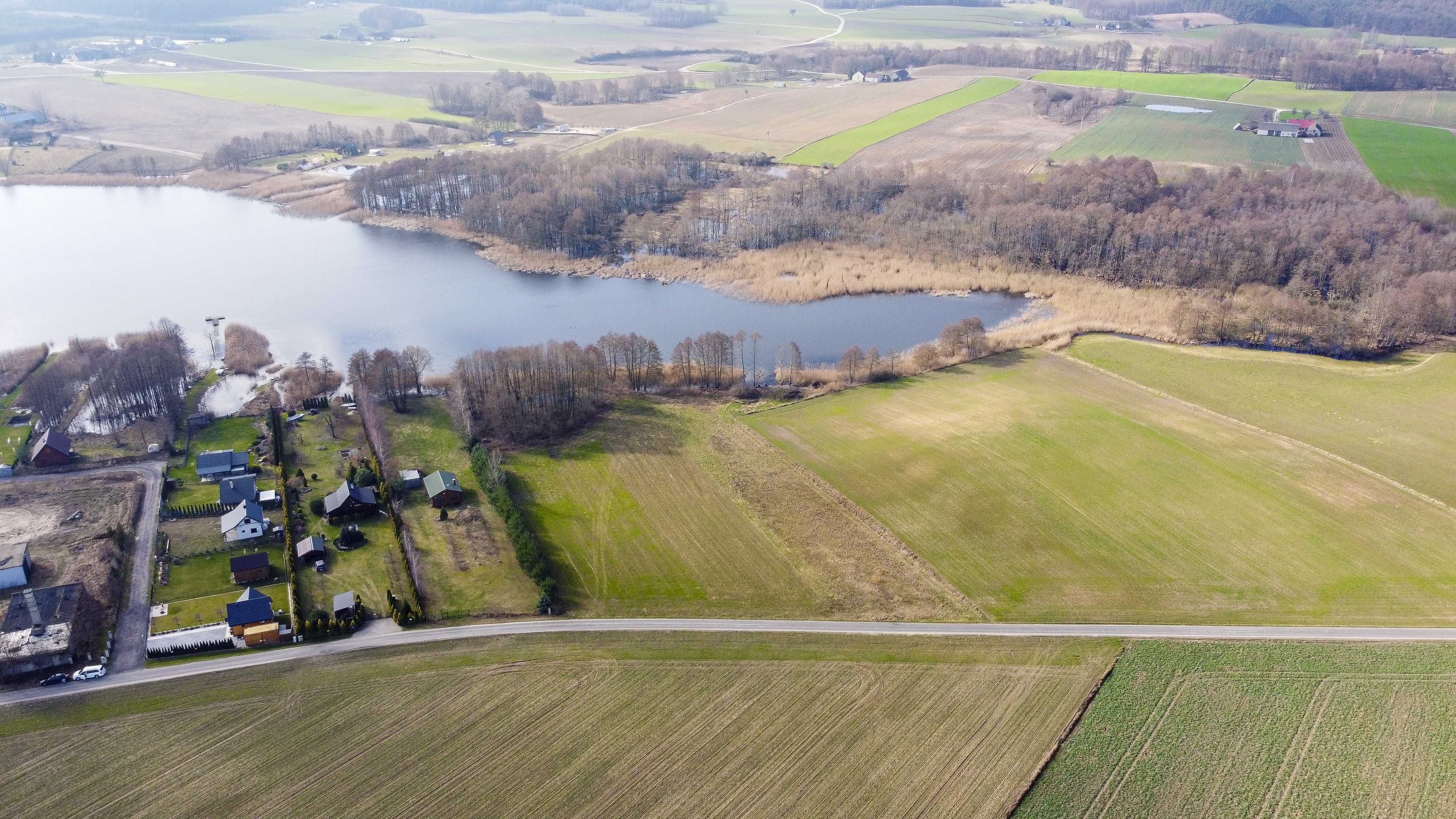 Działka z linią brzegową Jezioro Kamieniec