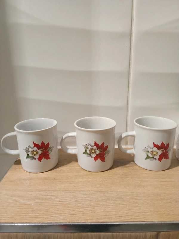 Stare ala filiżanki do espresso.
