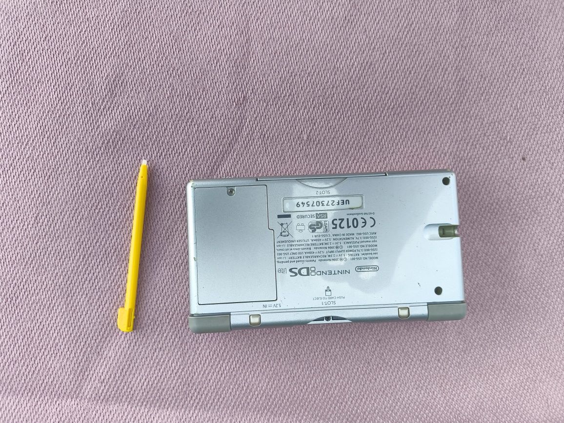 Nintendo ds lite ładowarka gra