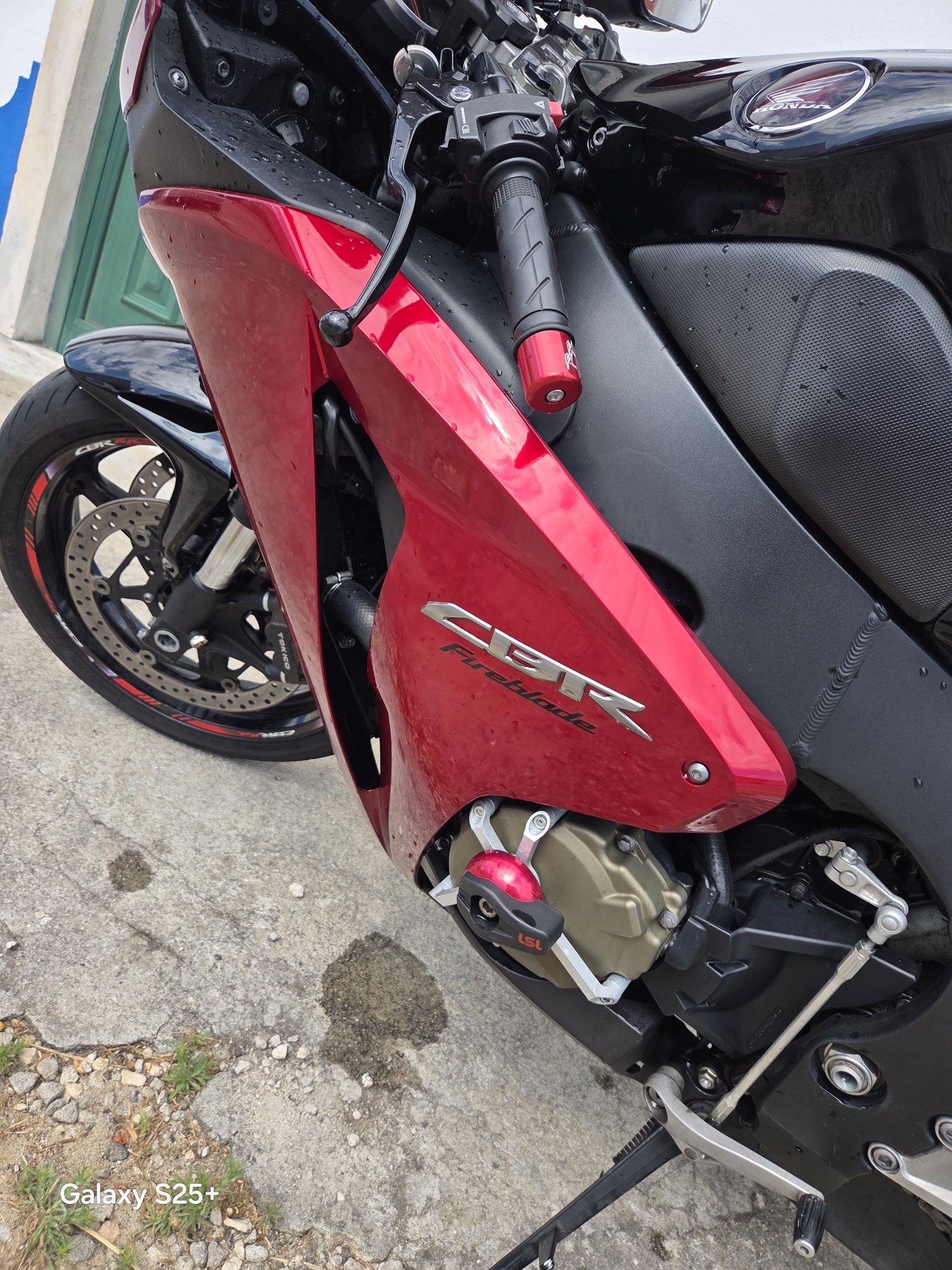 Vendo Honda Cbr 1000