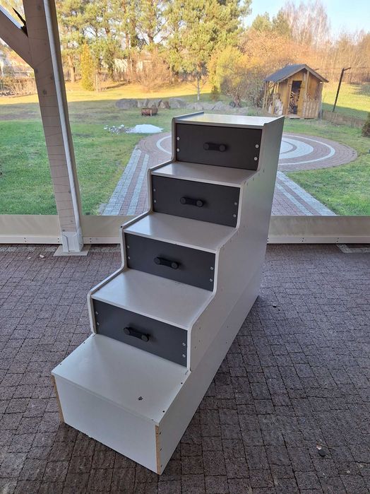 komoda schody do łóżka piętrowego