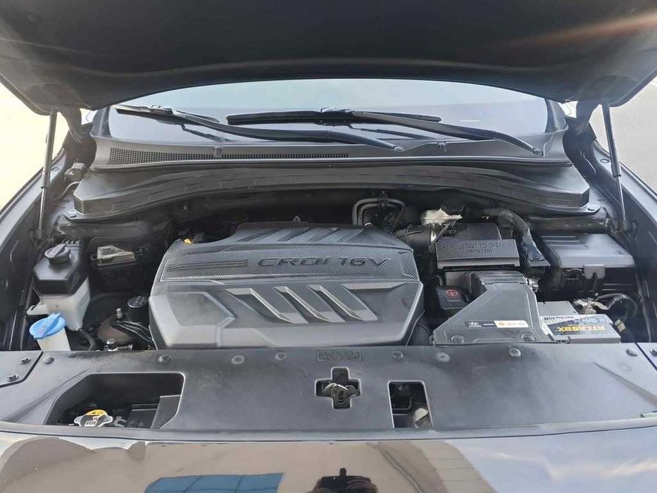 Hyundai Santa Fe Full Option 2WD