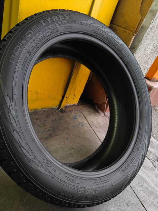 R20 235 50-255 45 шини зимові Nokian Hakkapeliitta R3
