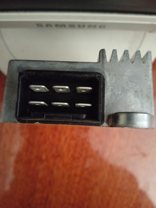 Продам комутатор на мопед Карпати