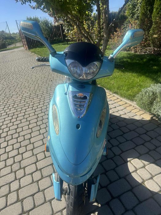 Скутер Defiant DT-125T-10 Vegas