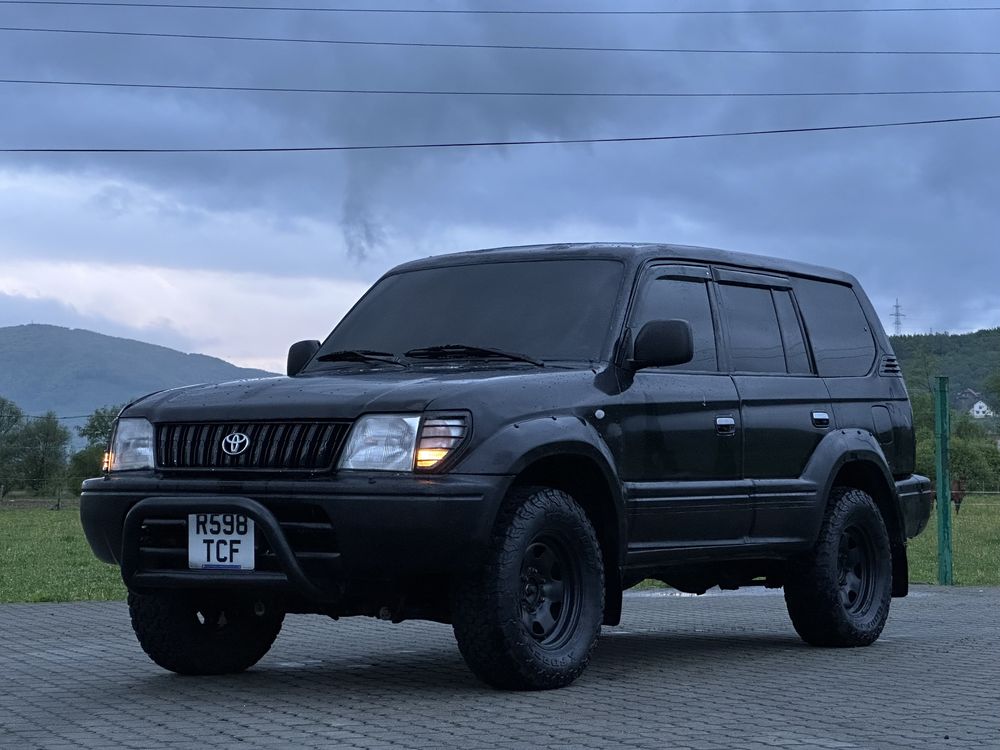 Toyota Land Cruiser 90 Розмитнена