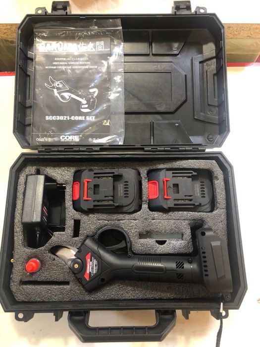 Секатор  аккумуляторный SAKUMA SCC3521-CORE SET