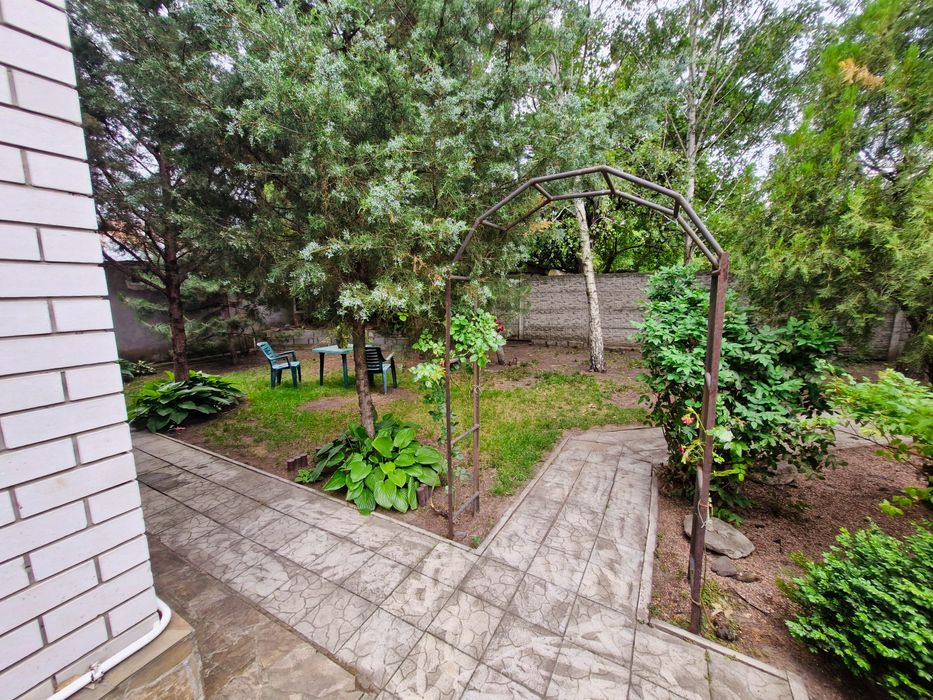 Продам шикарный дом с ремонтом на Клочко, Левый берег