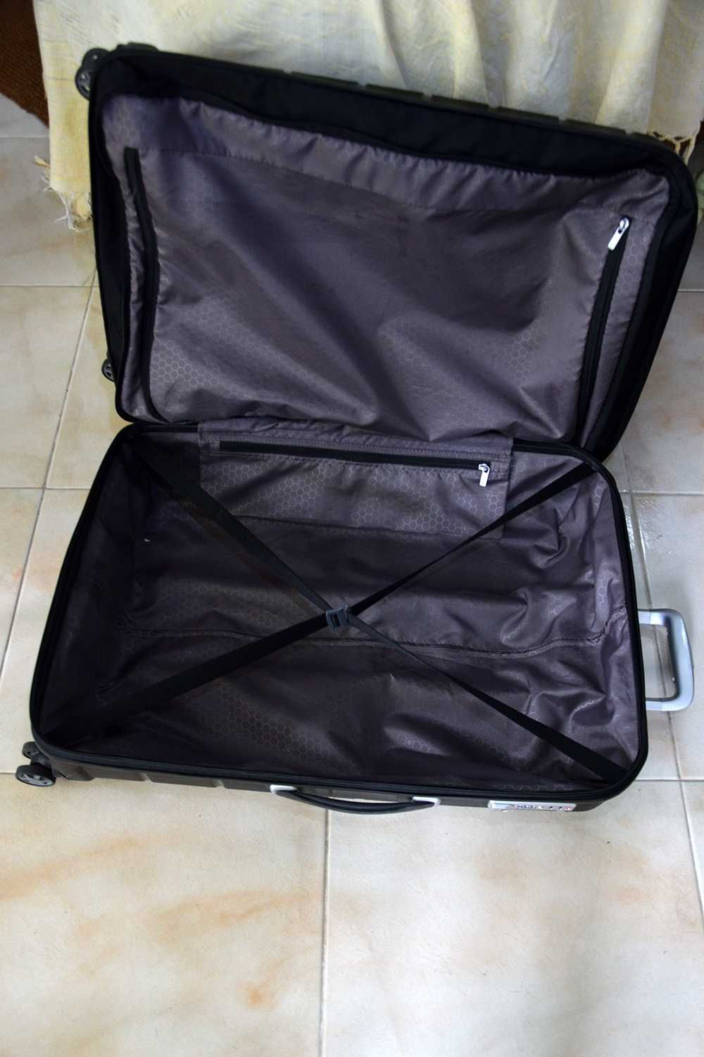 Trolley Samsonite Plastico Preto