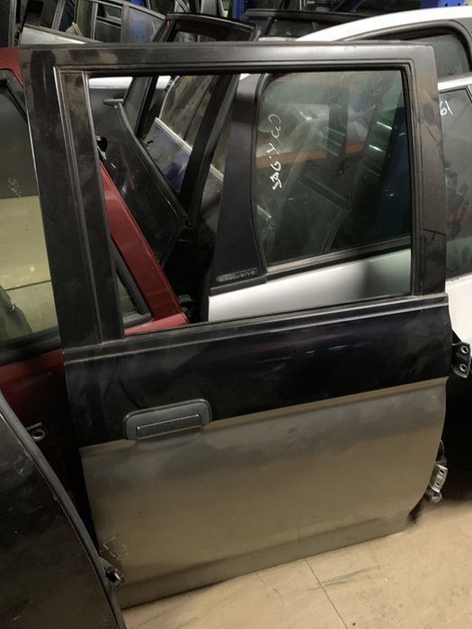 Porta traseira direita Mitsubishi L200