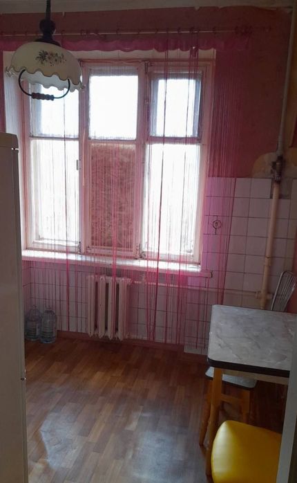 Недорога двохкімнатна на Фестивальній