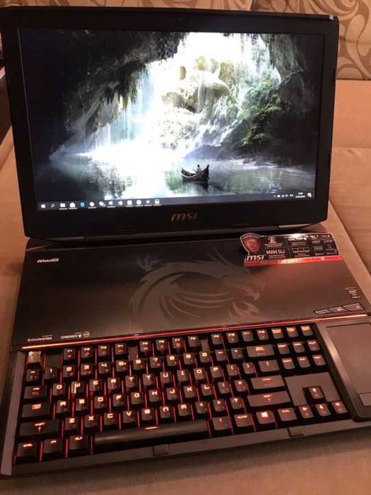 MSI GT80 2QE Titan SLI