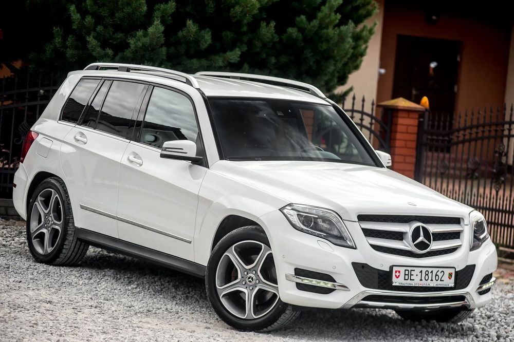 Mercedes-Benz GLK AMG-PAKIET 2.2d 170Ps Bixenon Alkantara Navi Ledy 4x4 Automat Kamera