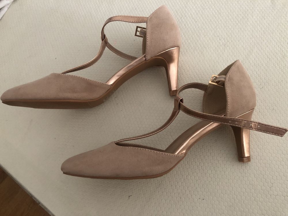 Sapatos rosa nude 40