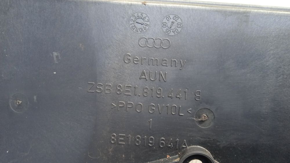 Audi A4 B6 Obudowa Filtra Kabinowego