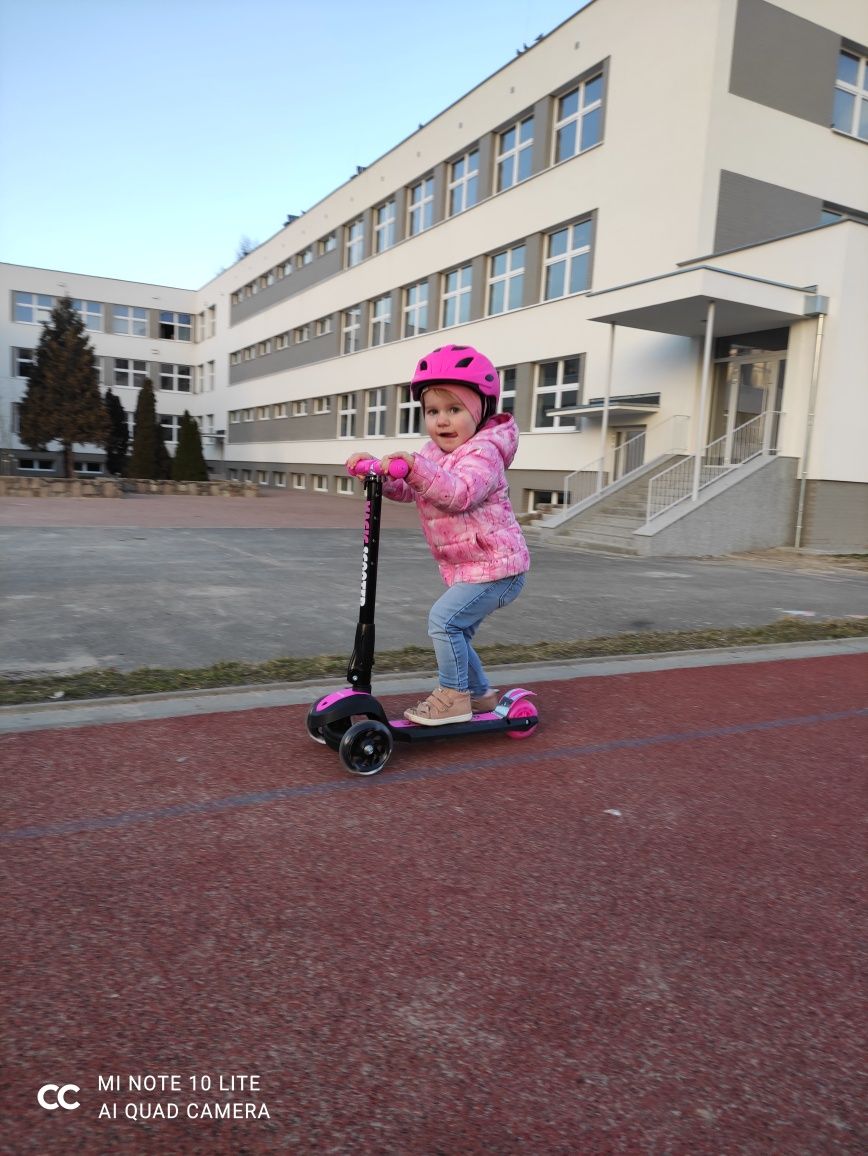 Hulajnoga trójkowa balansowa scooter