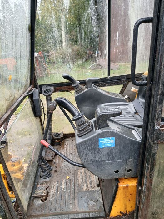 Minikoparka jcb 8016
