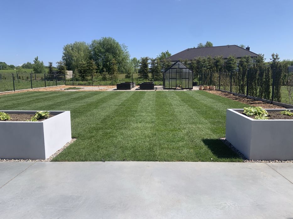 Ogrodnik, pielęgnacja ogrodów, realizacja projektów