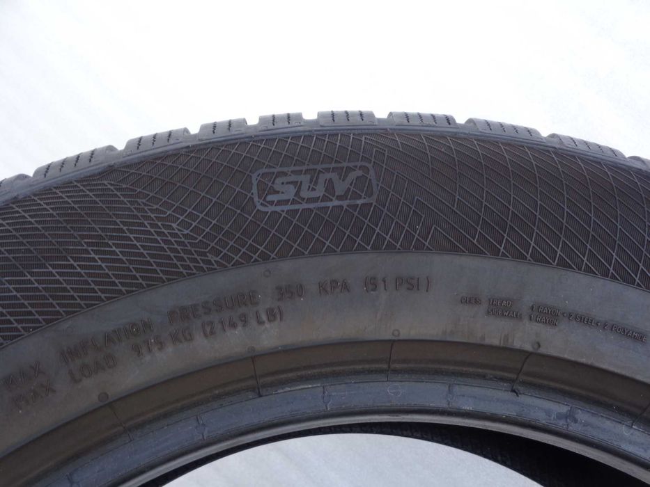 OPONY ZIMOWE 235/60/18 Continental Winter Contact TS850P 235/60R18