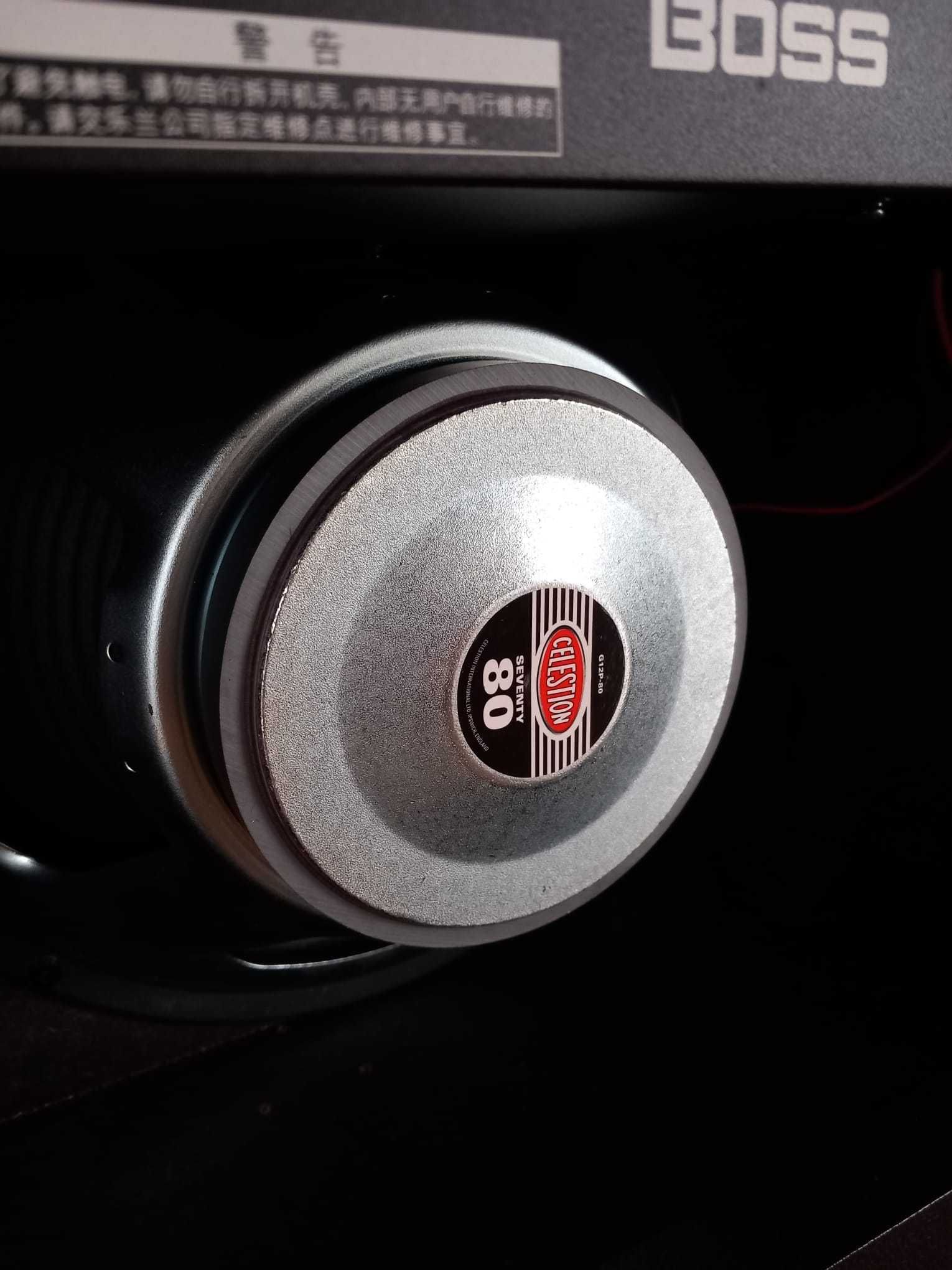 Amplificador de Guitarra Boss Katana 50 mk1 com Celestion Seventy 80