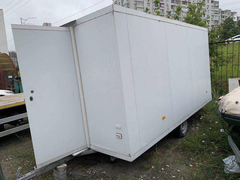 Продаю новий причіп-фургон утеплений фінським стеродуром під торгівлю!