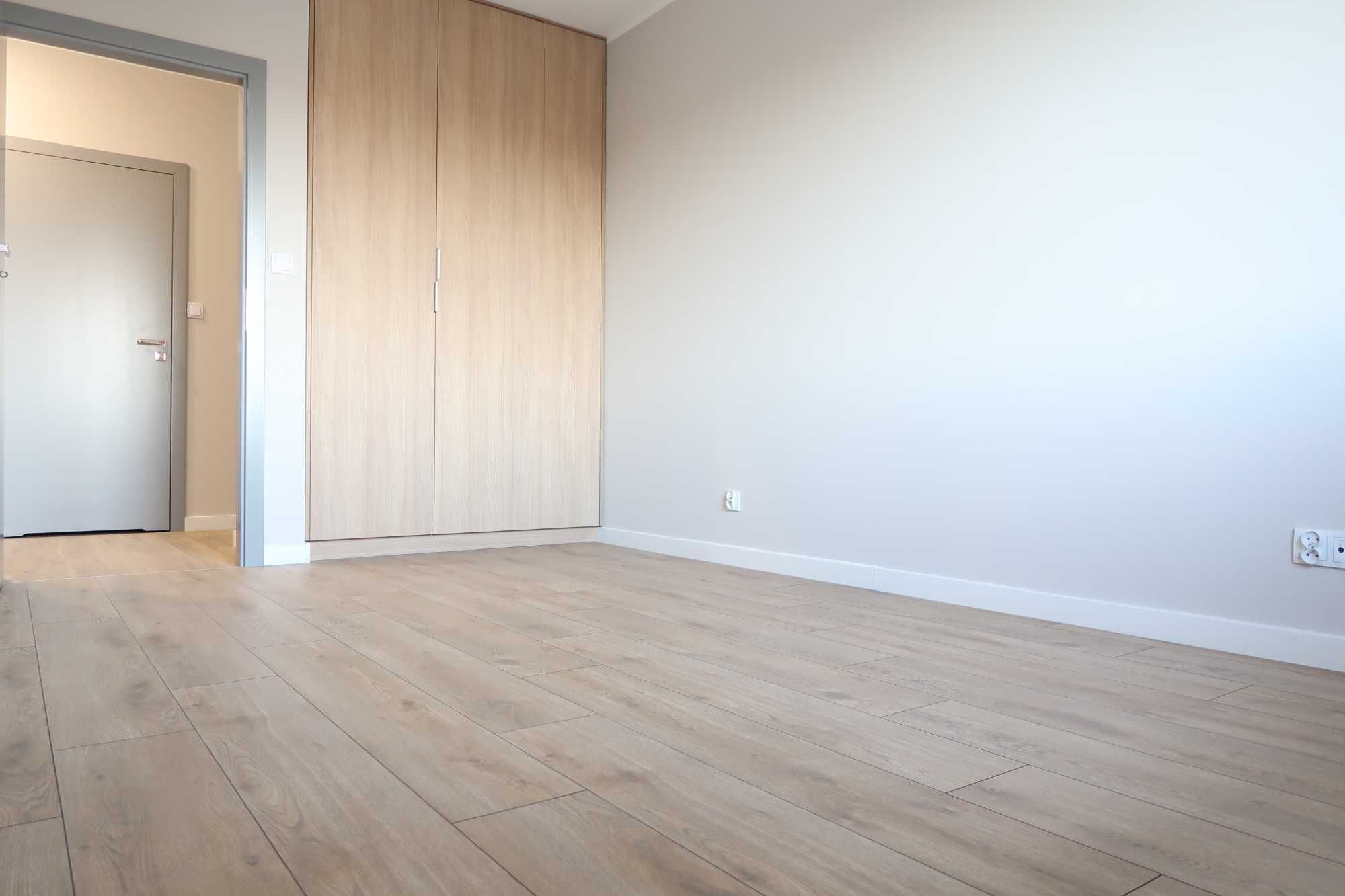 Nowy apartament w CENTRUM z widokiem na rzekę