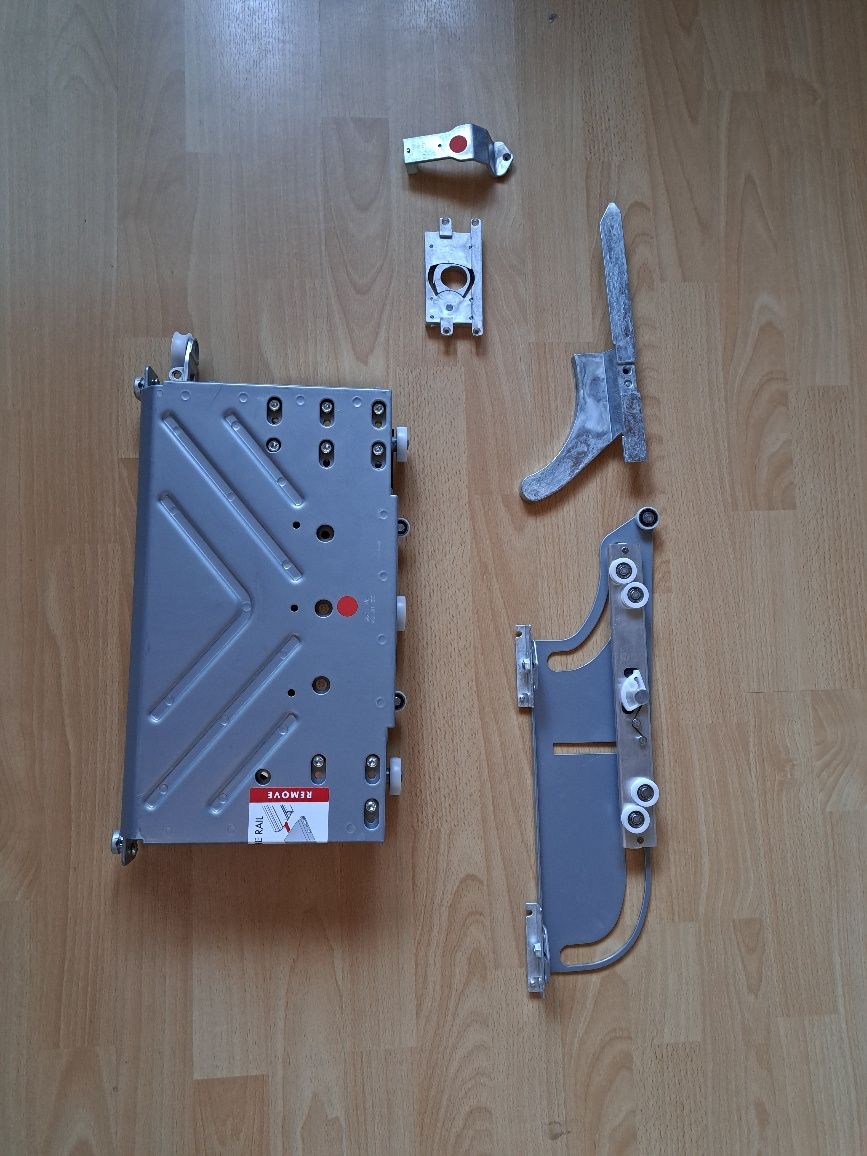 CINETTO PS40 współpłaszczyznowy system przesuwny, komplet do drzwi pra