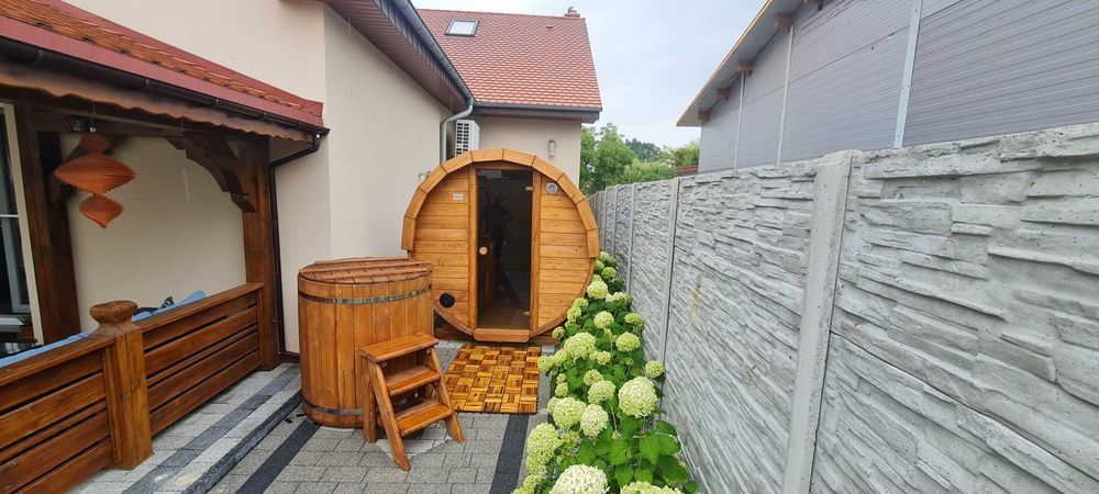 Jacuzzi, balia, bania ogrodowa