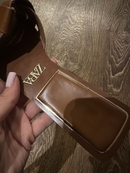 Шльопанці Zara шлепанци