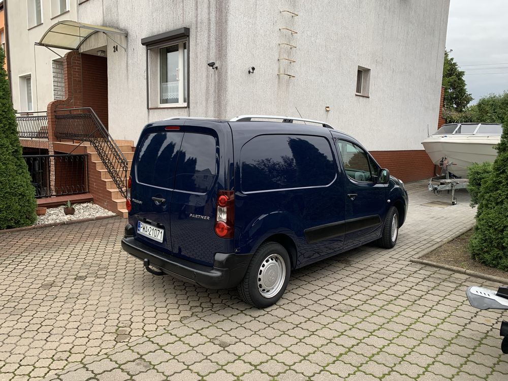 sprzedam peugeot partner 1.6 hdi rok 2012