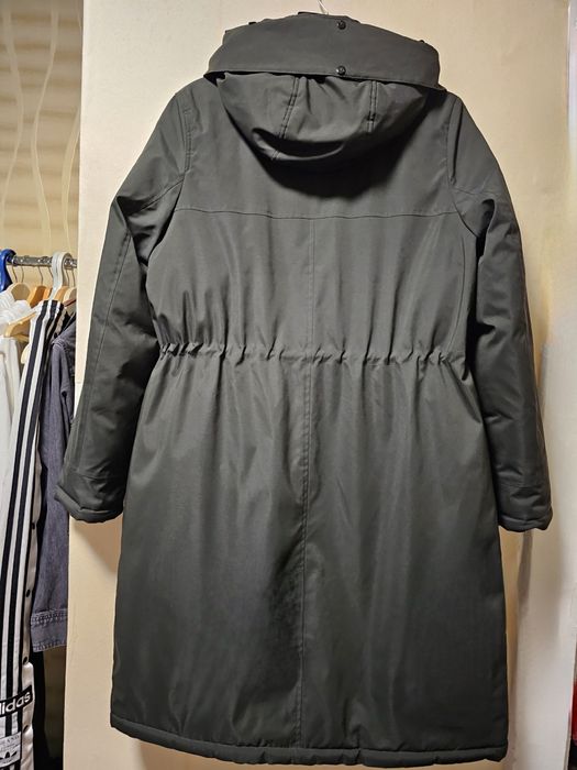 Дуже тепла зимова куртка, стан новий