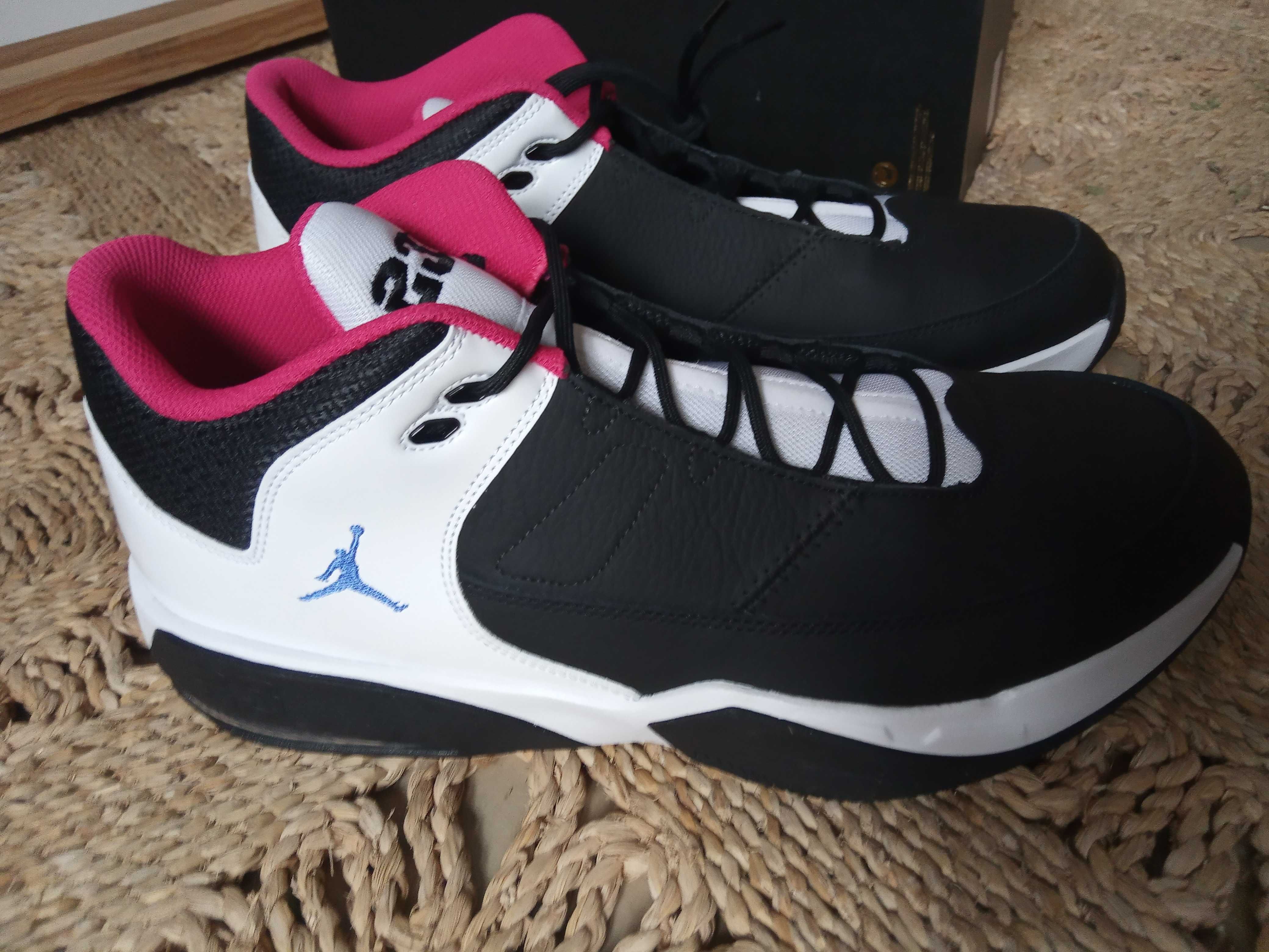 (r. 46/ us 12) Nike Jordan Max Aura 3 Black White Pink CZ4167,-004