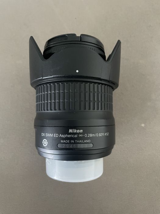 Camara Nikon D5100 com lente Tamron 18-200mm