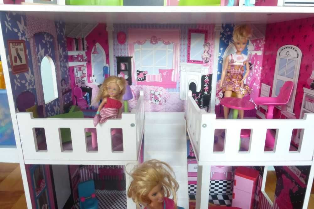 Duży drewniany domek dla lalek + lalki Barbie + koń Mattel