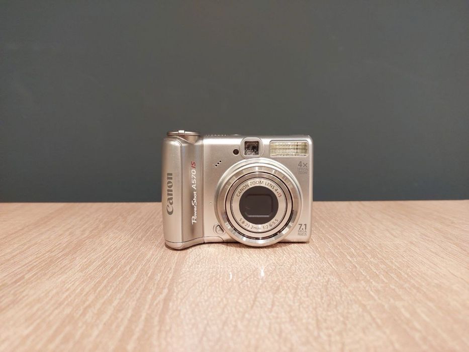 Canon PowerShot A570 IS цифровий фотоапарат