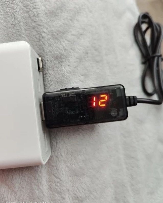 USB перетворювач струму з 220v до 9/12v