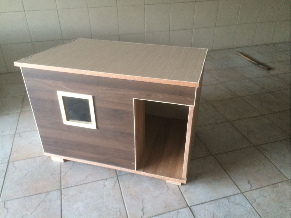 Casotas em madeira novas para todos os portes