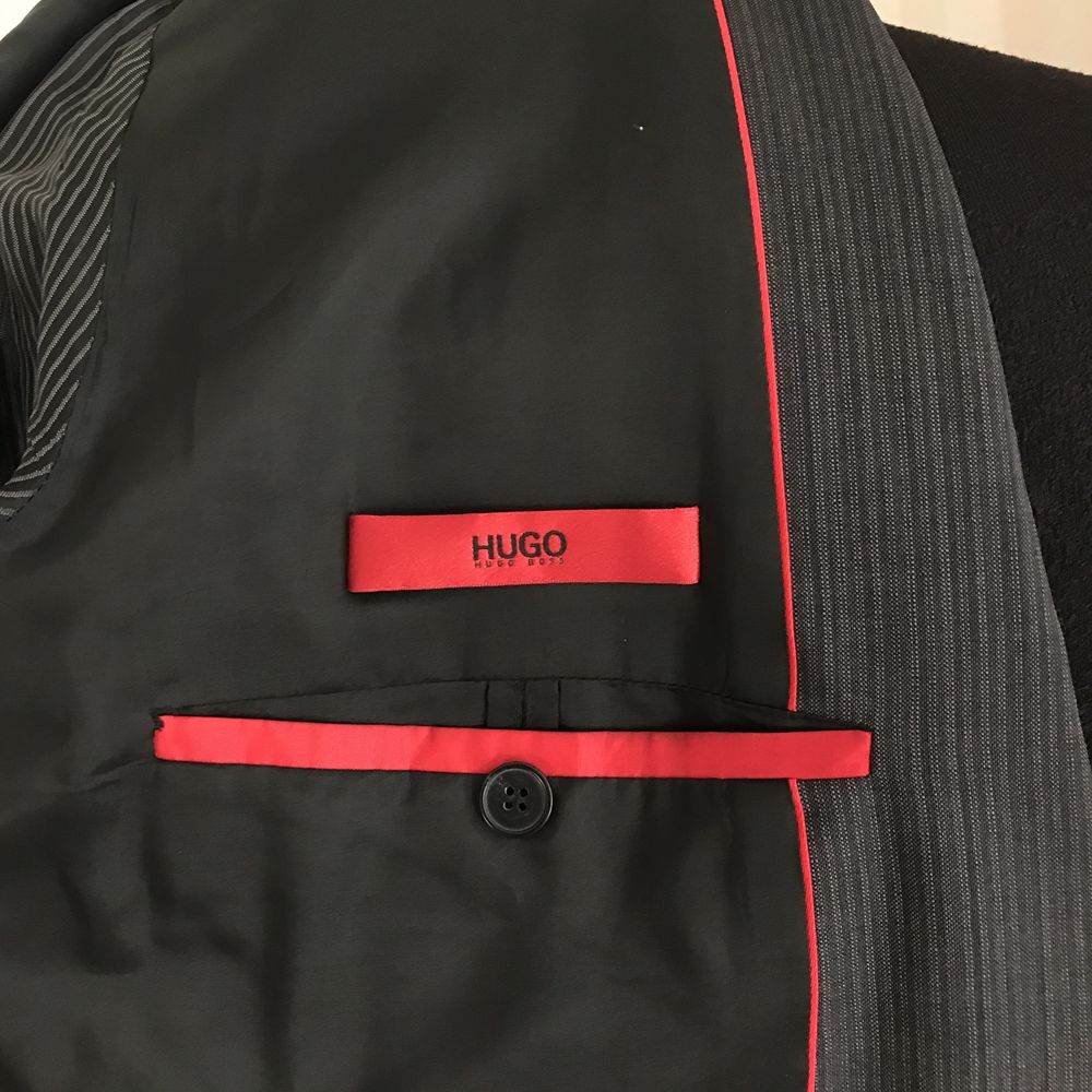 Костюм Hugo Boss