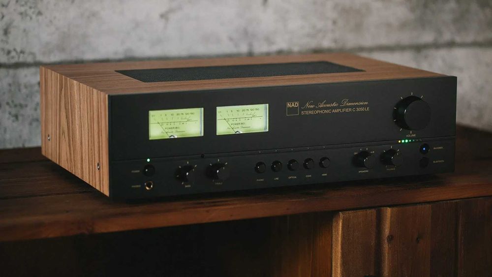 NAD C 3050 - Новий стерео підсилювач