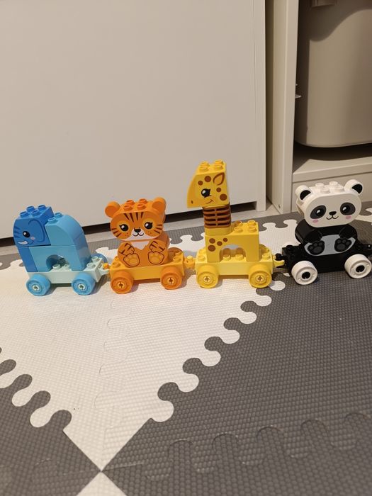 LEGO Duplo pociąg że zwierzętami