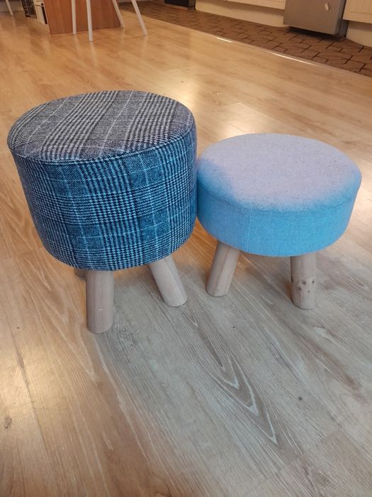Pufy mini stołki