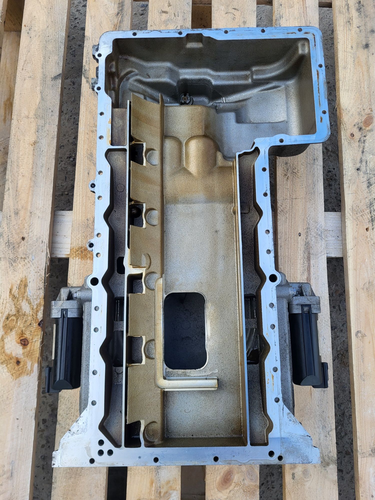 Miska Olejowa bmw m5 e60 m6 e63 e64 v10 507km LIFT