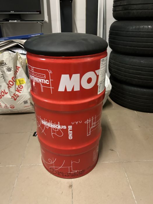 Beczka po oleju 60l z siedziskiem , fotel z beczki