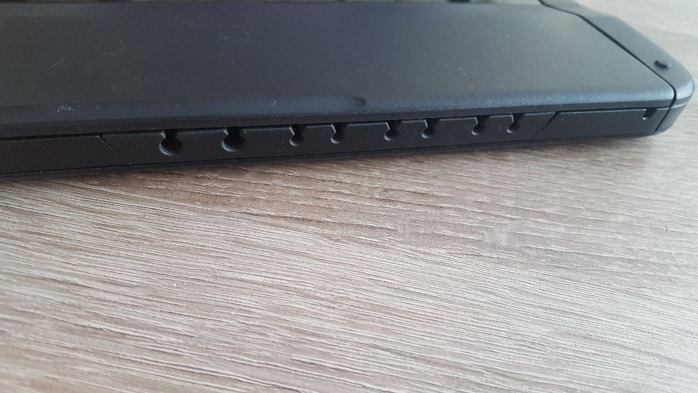Klawiatura ze stacją dokującą - logitech-alto-for-business
