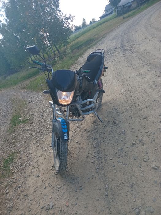 Мустангг 150 на повному ходу