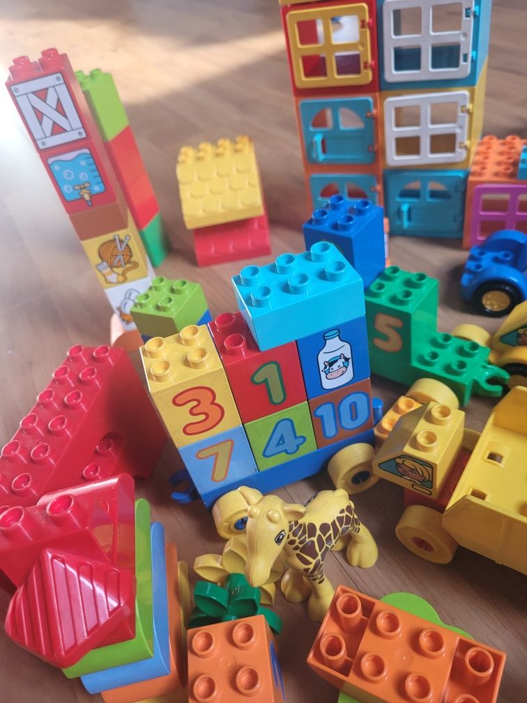 Duży zestaw klocków Lego duplo,pociąg,autka,zwierzęta