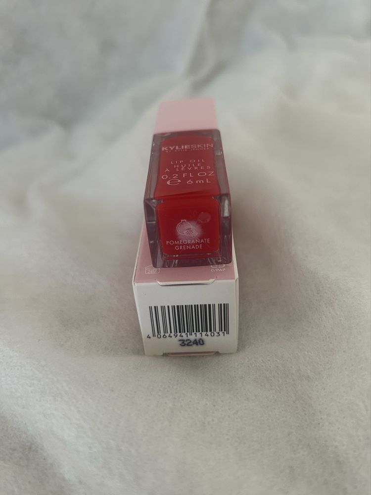 Kylie Skin by Kylie Jenner Lip Oil olejek błyszczyk do ust